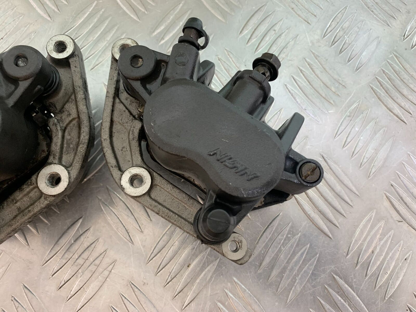 HONDA CB600 CB 600 HORNET FRONT BRAKE CALIPERS  YEAR 1998-2002 (CMB1011)