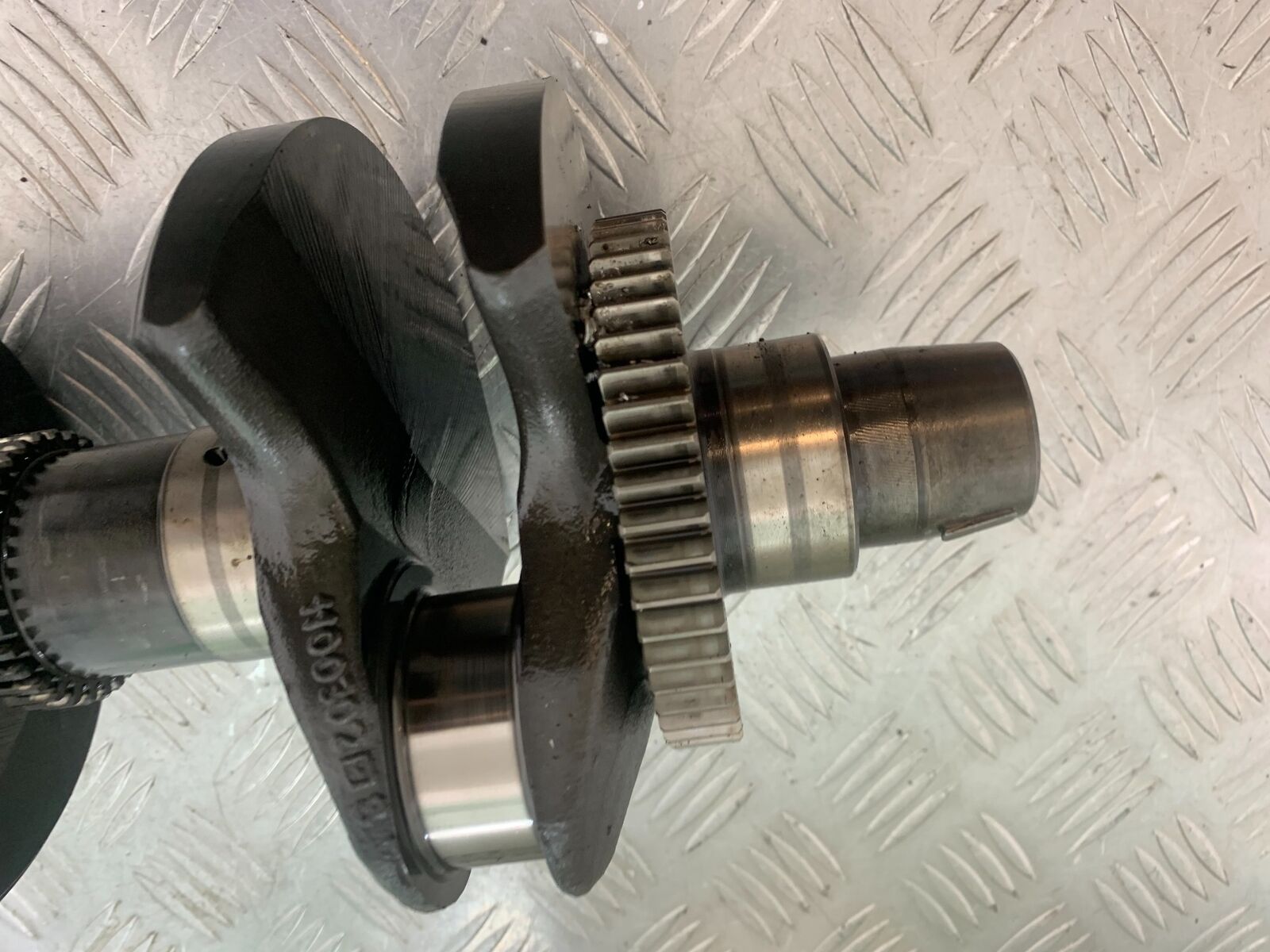 TRIUMPH THUNDERBIRD 1600 CRANKSHAFT   YEAR 2011 (CMB1107)
