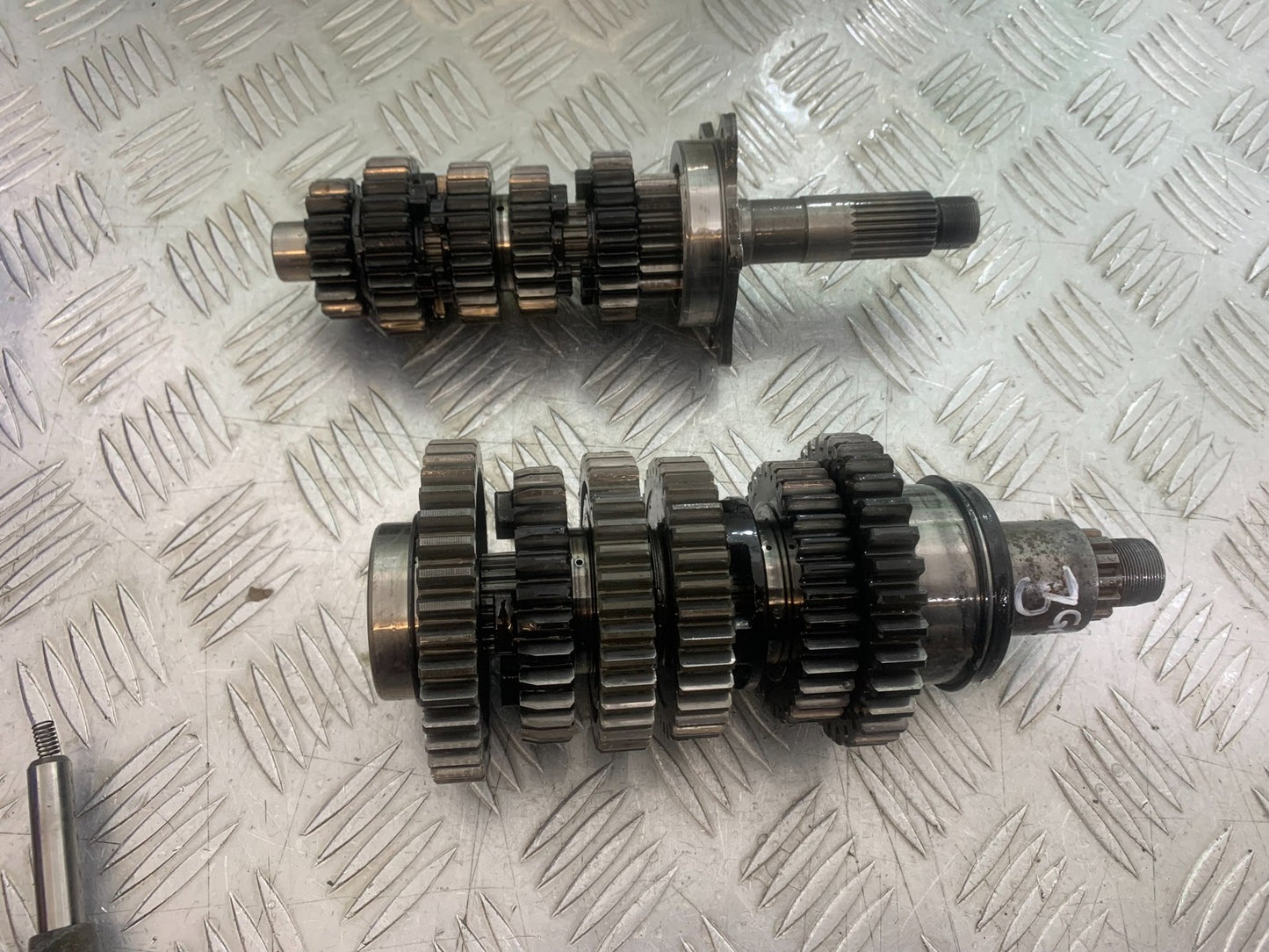 YAMAHA YZF R1 4C8 GEAR BOX (3RD GEAR GONE)  YEAR 2007-2008 (CMB1237)