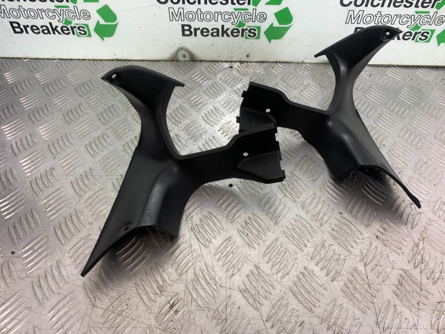 HONDA CBR1100 BLACKBIRD TOP FAIRING INFILLS YEAR 1999-2005 (CMB1232)