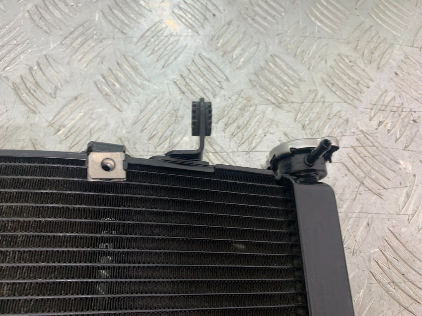 DUCATI 1198 S RADIATOR   YEAR 2009-2011 (CMB1219)