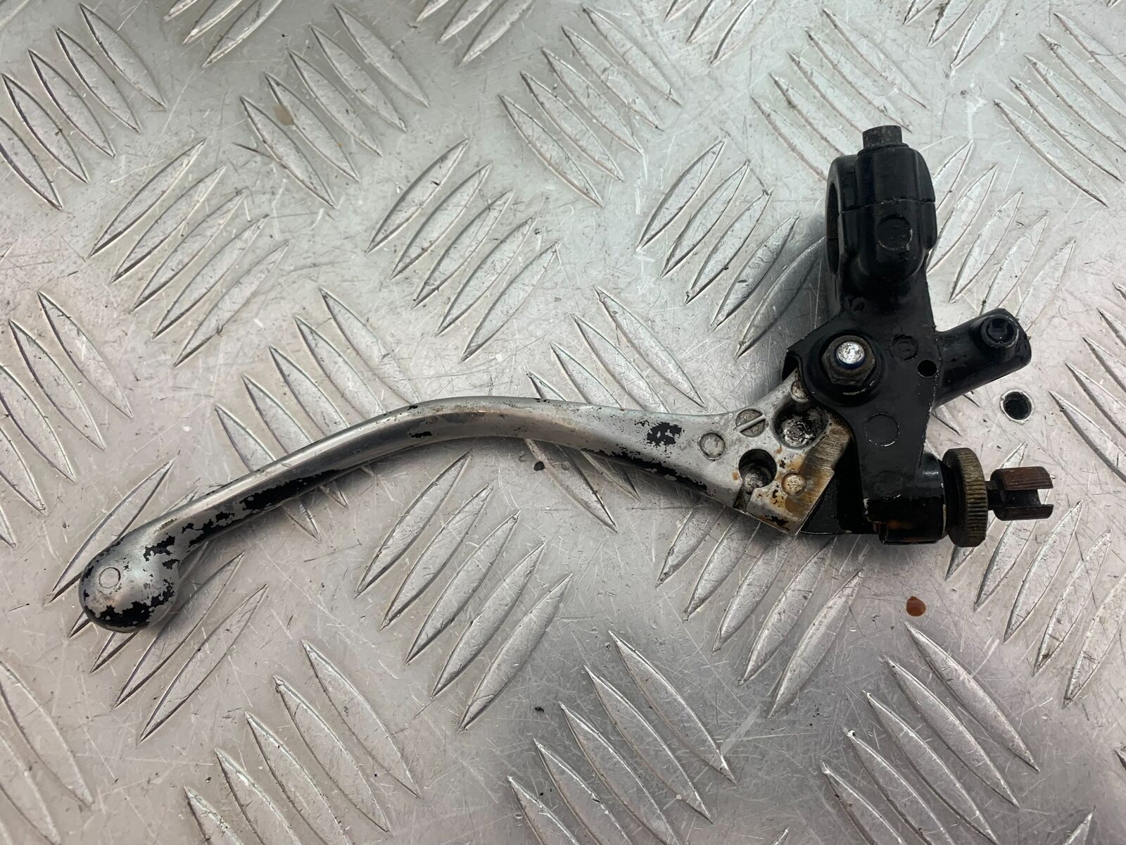 HONDA CBR600 CBR 600 F2 CLUTCH LEVER AND BRACKET  YEAR 1991-1993 (CMB1114)