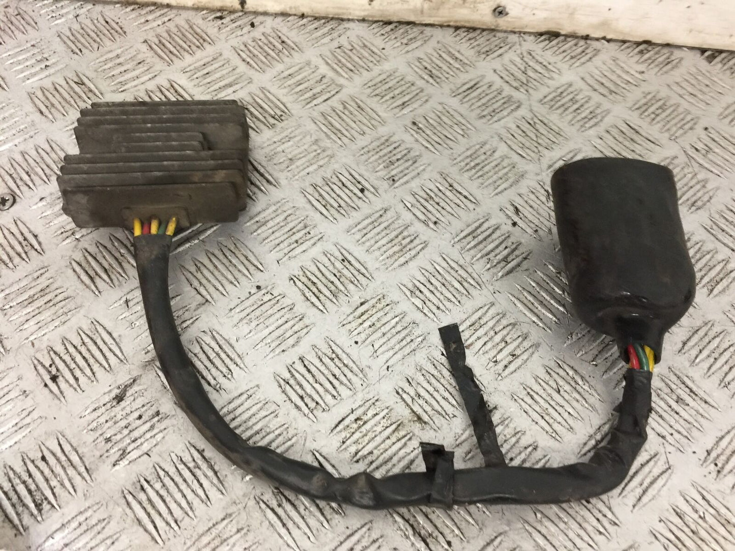 HONDA VT750 SHADOW PHANTOM REGULATOR  YEAR 2014 (STOCK 761)