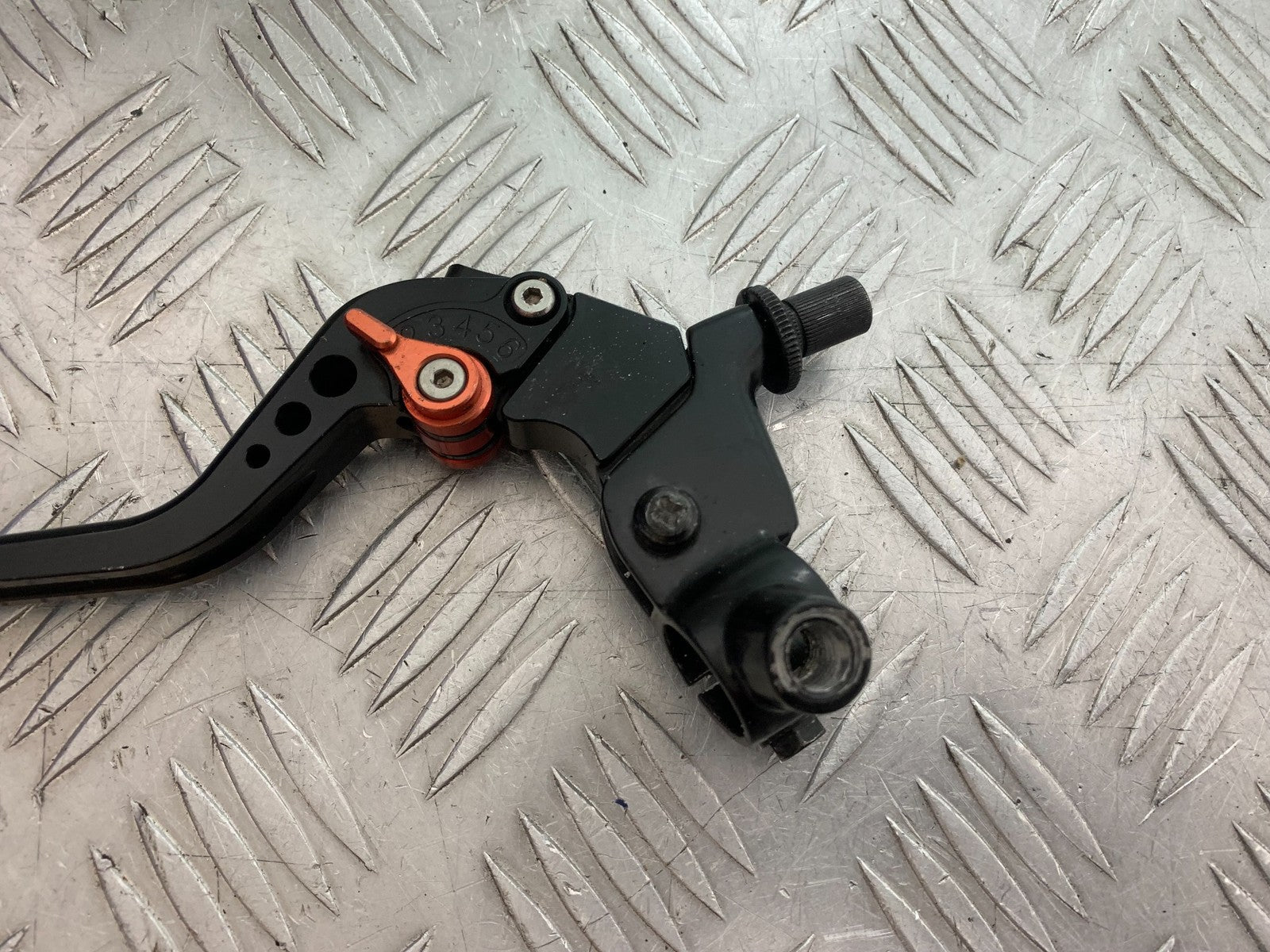 KTM DUKE 390 CLUTCH LEVER AND BRACKET   YEAR 2017- 2023 (CMB1314)