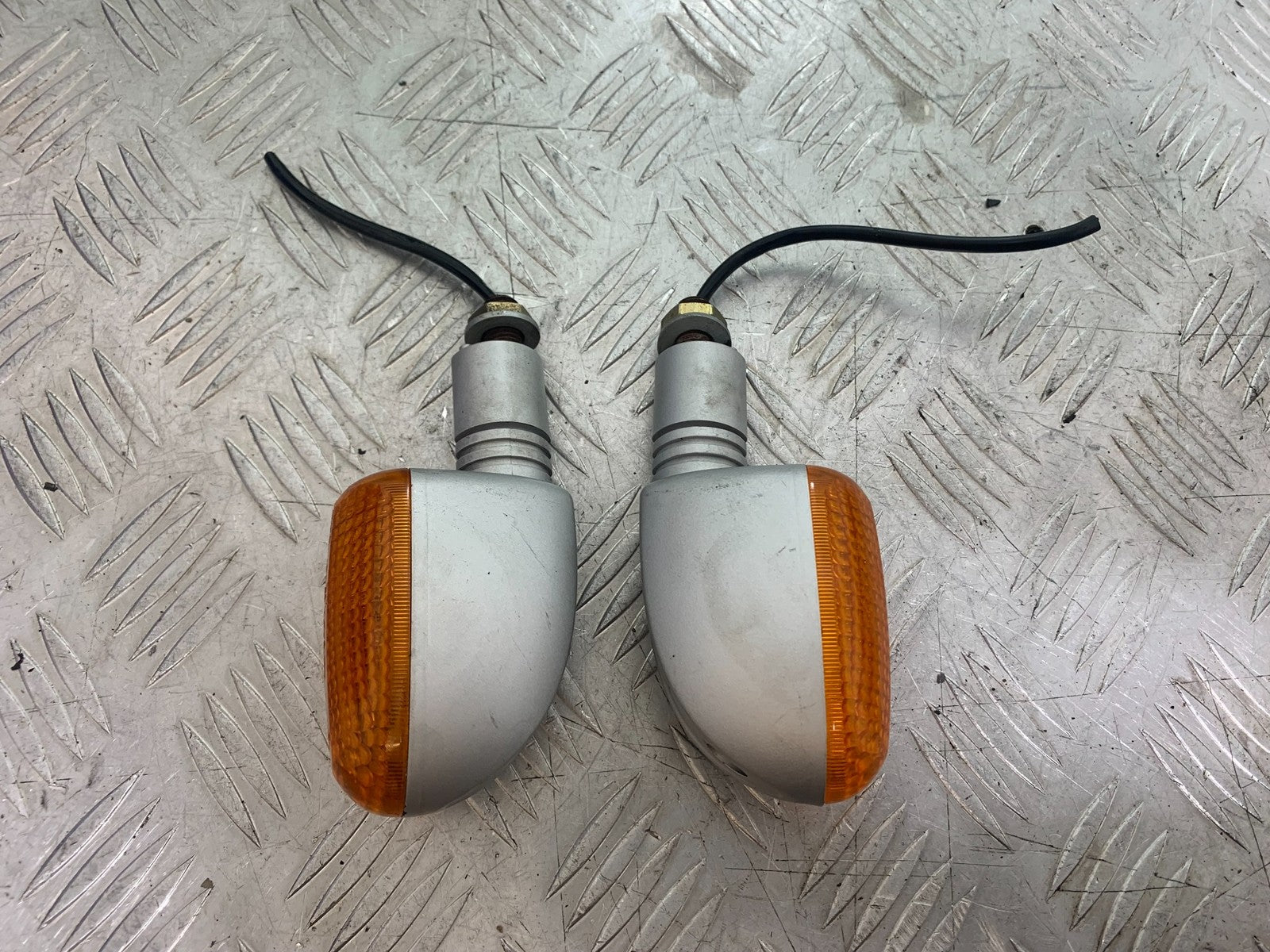 BMW R850 R R850R FRONT INDICATORS   YEAR 1994-2002 (CMB1170)