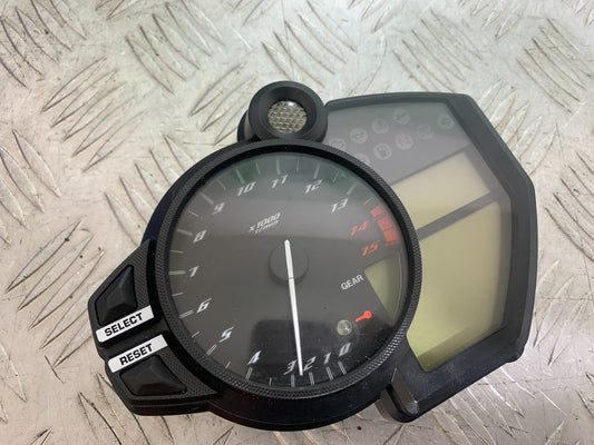 YAMAHA YZF R1 14 B BIG BANG CLOCKS SPEEDO DASH   2009-14 (CMB1175)