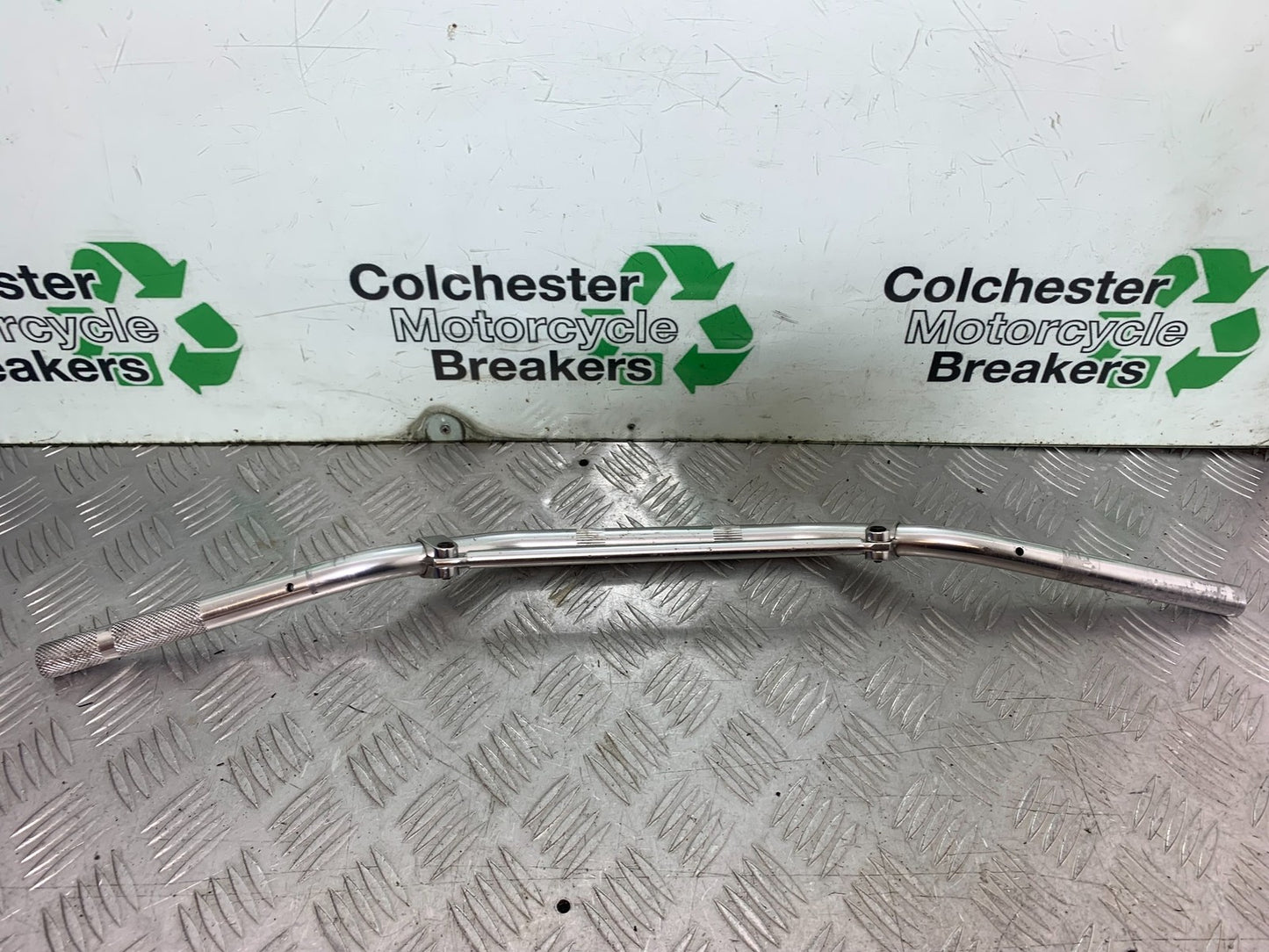 SUZUKI GSF600 GSF 600 BANDIT HANDLEBARS  2000-2004 (CMB1269)