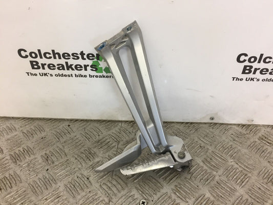 YAMAHA MT 125 MT125 RIGHT REAR HANGER YEAR 2015
