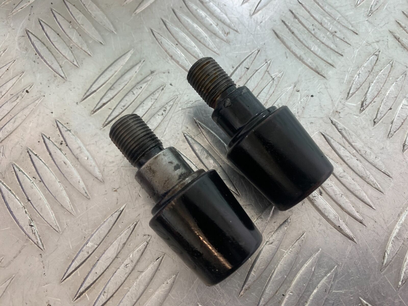YAMAHA XJ6 XJ6-S BAR END WEIGHTS YEAR 2009-2015  (CMB1070)