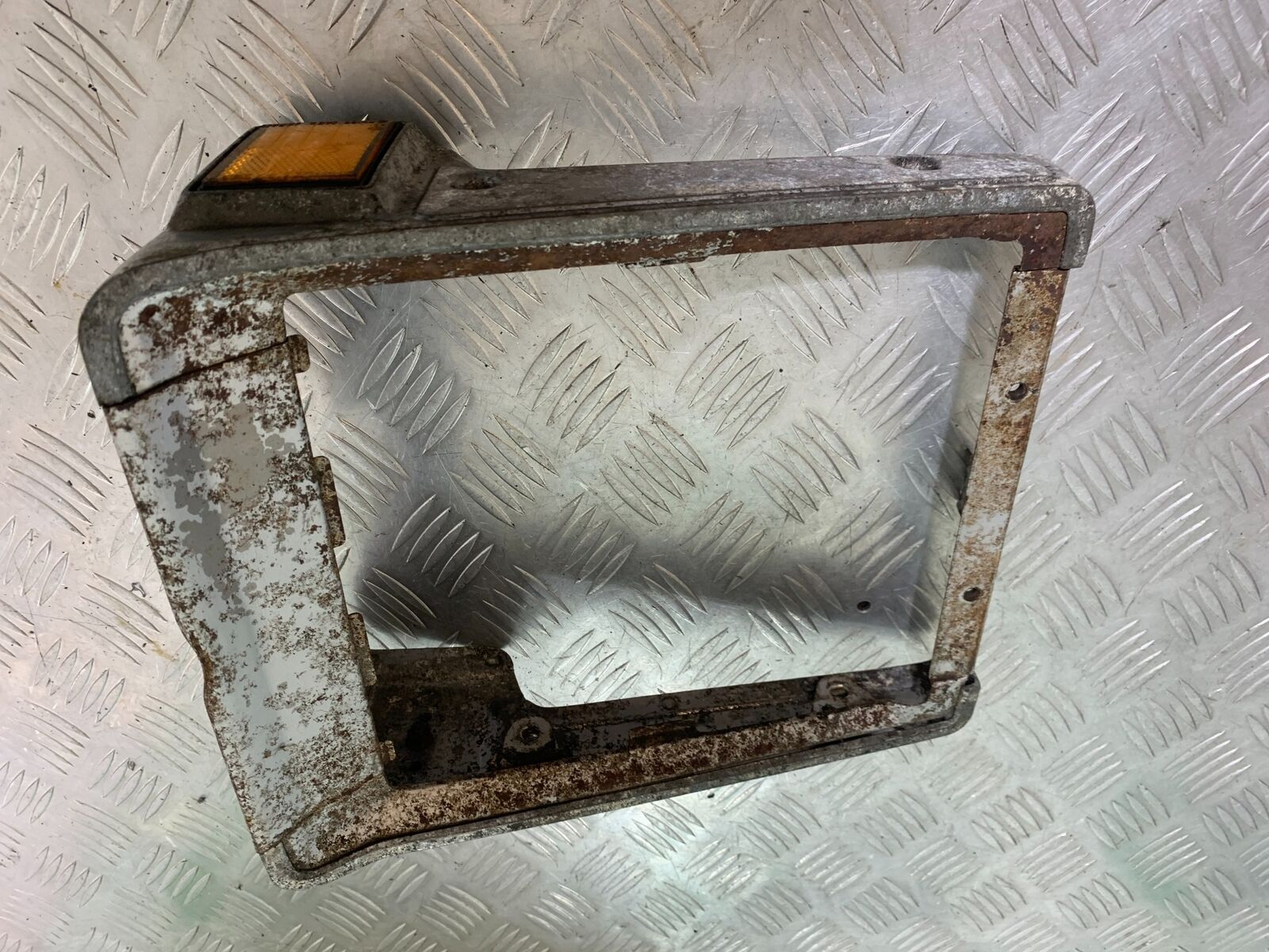 HONDA CX500 CX 500 RADIATOR SURROUND YEAR 1978-81 (CMB1079)