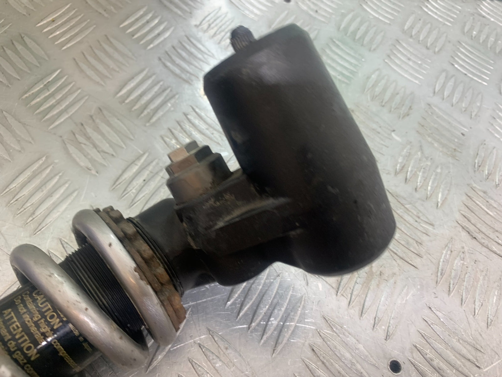 KAWASAKI ZX6R ZX6 R P7F P8F REAR SHOCK   YEAR 2007-08 (CMB1165)