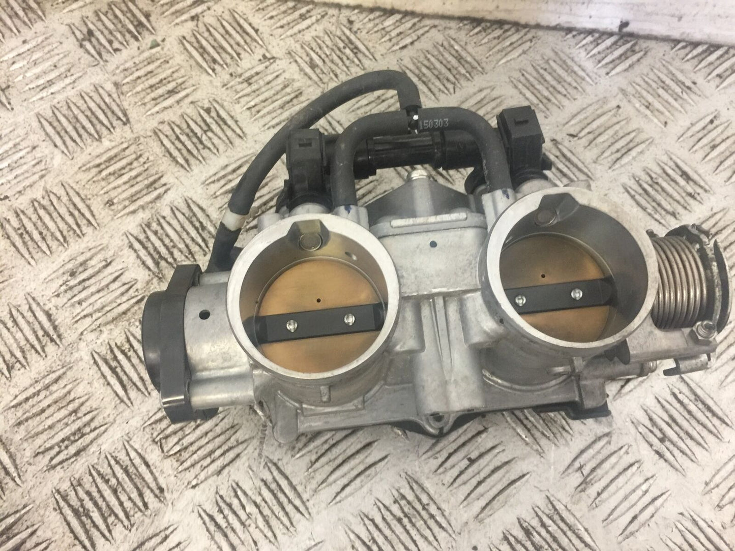 HONDA CRF1000 (DCT) AFRICA TWIN THROTTLE BODIES  2016-2019 (STOCK 724)