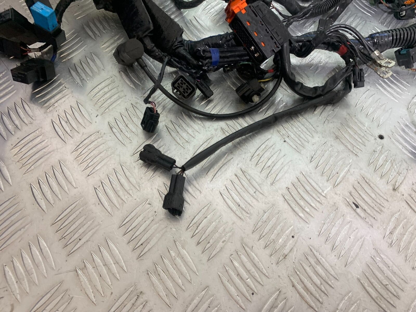 TRIUMPH TIGER 800 WIRING LOOM  YEAR 2011-2014 (CMB1113)