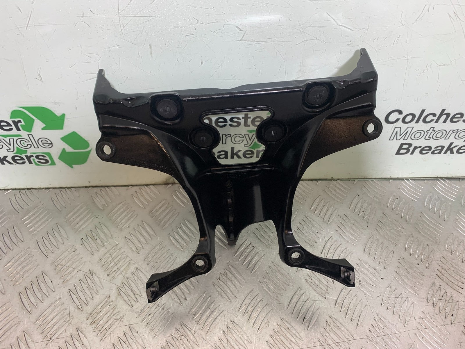 TRIUMPH 1050 SPRINT GT FAIRING BRACKET  YEAR 2010-2016 (CMB1250)