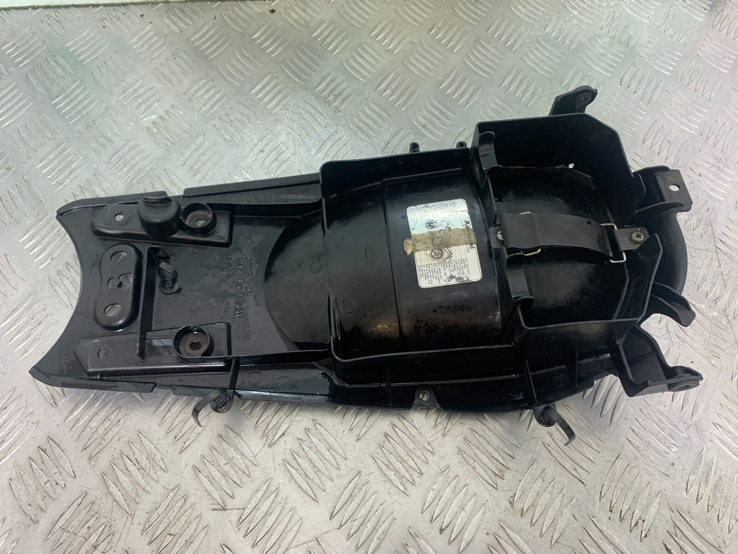 KAWASAKI ER6 F UNDERTRAY  YEAR 2005-2008 (CMB1098)