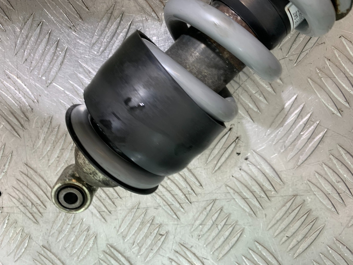 HONDA CBF500 CBF 500 REAR SHOCK   YEAR 2004-2008  (CMB1294)