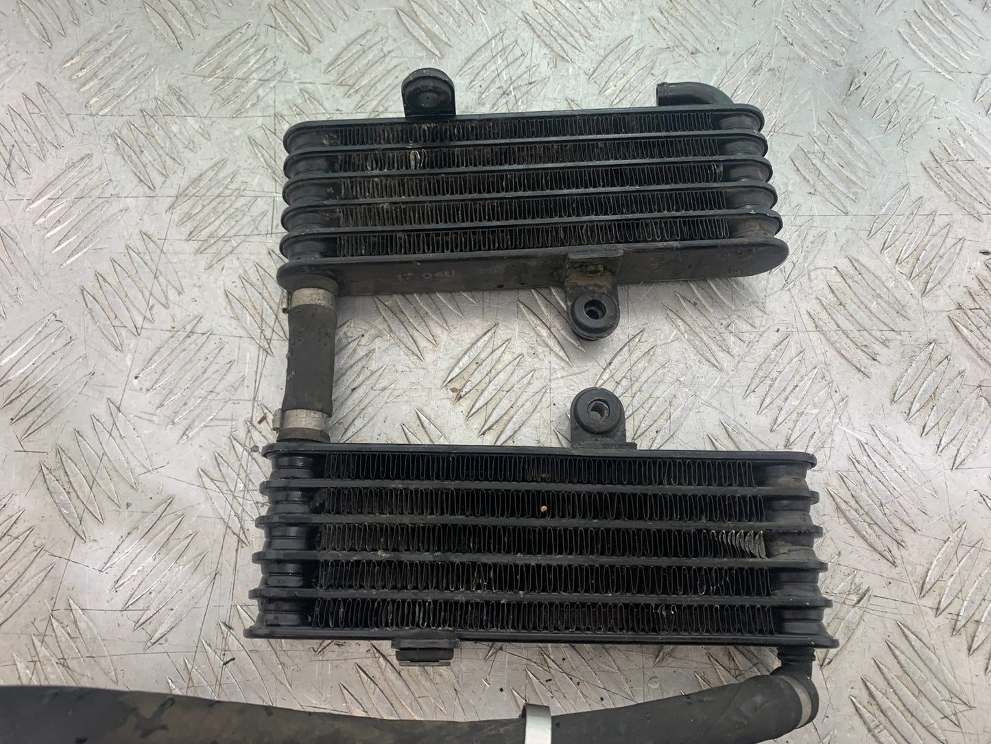 APRILIA RSV1000 R FACTORY MILLE OIL COOLERS  2004-09 (CMB1203)