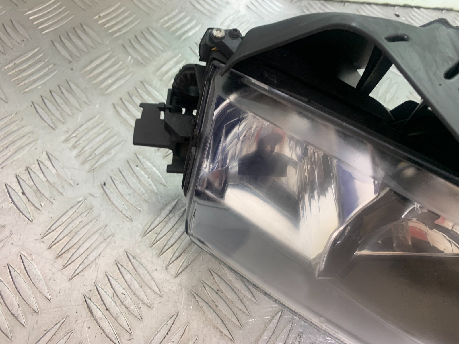 DUCATI 1299 PANIGALE HEADLIGHT  YEAR 2016 (CMB 1187)