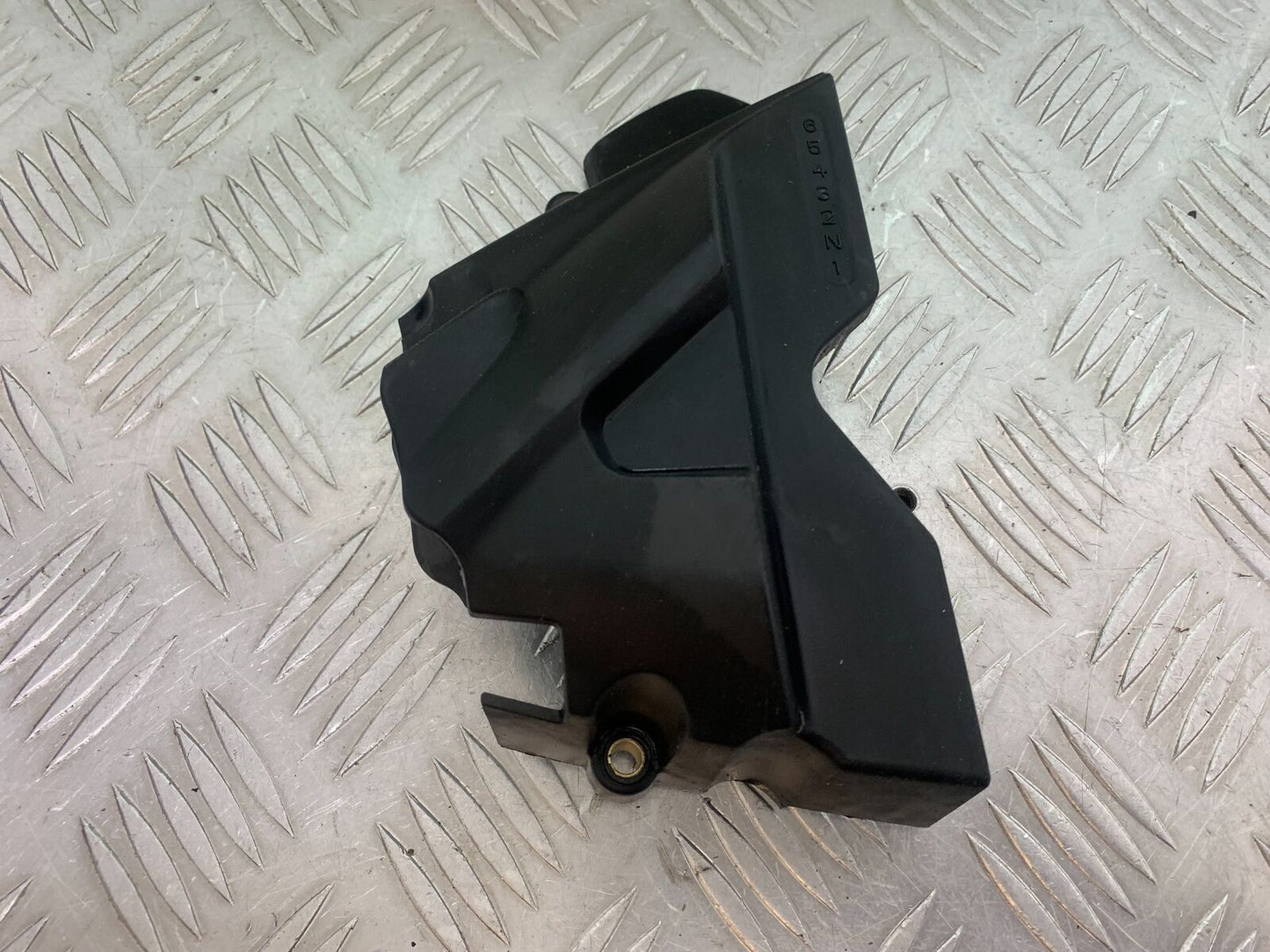 TRIUMPH TIGER 800 SPROCKET COVER  YEAR 2011-2014 (CMB1113)