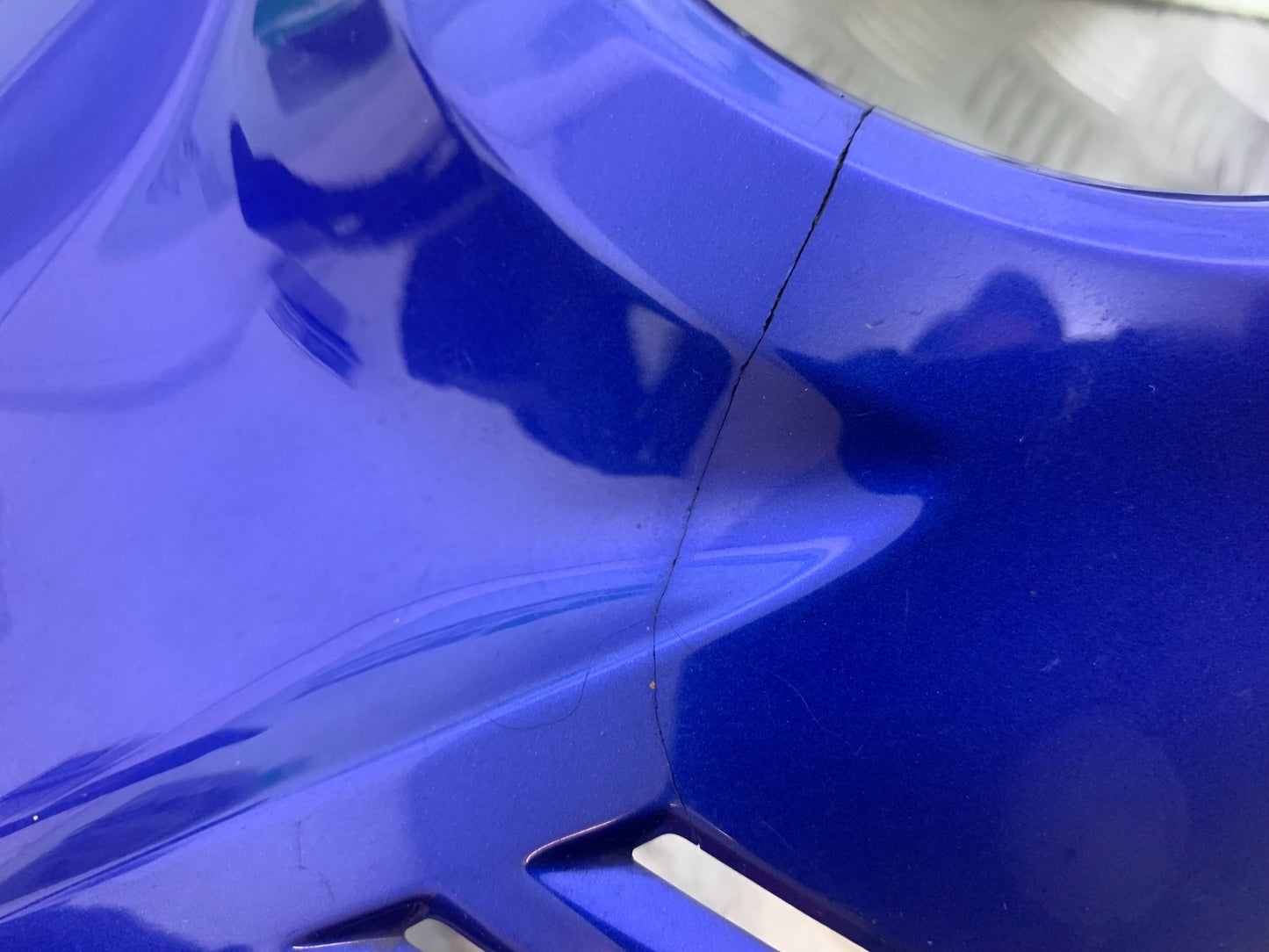 YAMAHA YZF-R125 YZF 125 CENTER TANK PANEL  YEAR 2019-2022 (CMB1263)