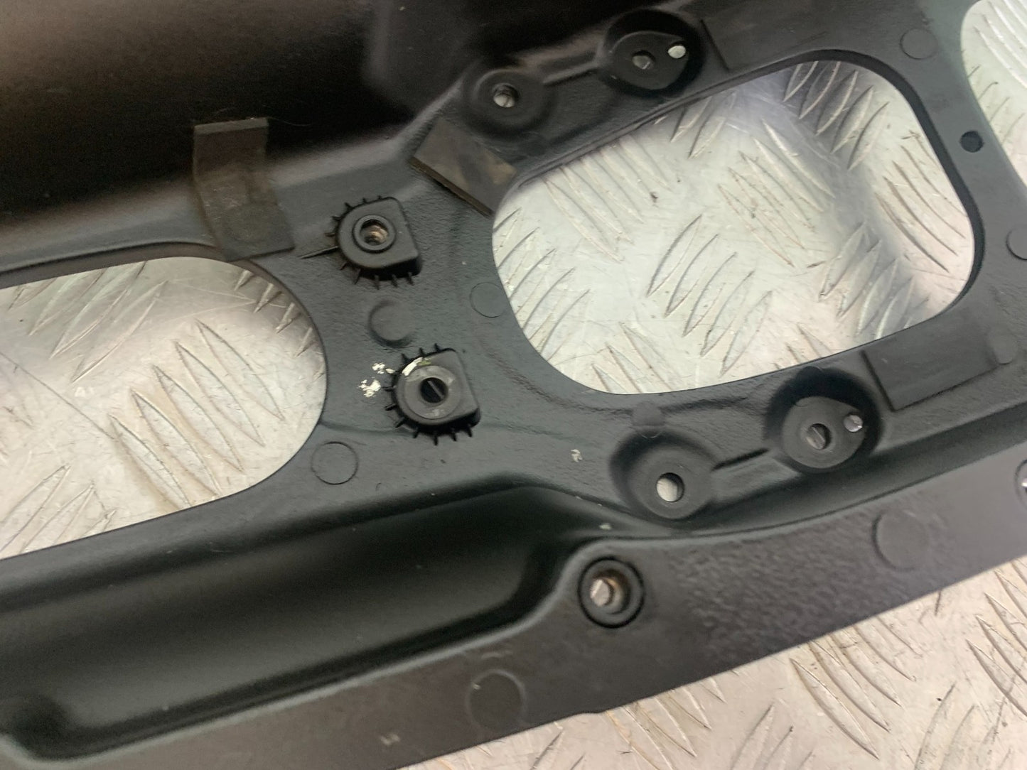 YAMAHA YZF R1 14 B BIG BANG REAR SUBFRAME 2009-14 (CMB1175)