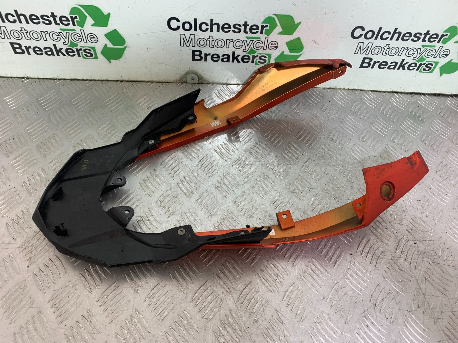 KAWASAKI 650 VERSYS TAIL PIECE SEAT UNIT YEAR 2015-2018 (CMB1288)