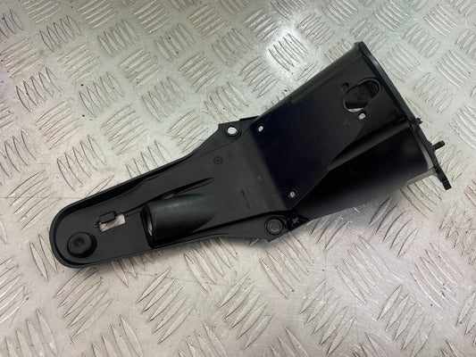 DUCATI 1299 PANIGALE FAN AIR DUCT (DAMAGED) YEAR 2016 (CMB 1187)