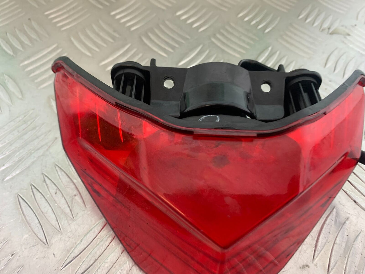 KAWASAKI Z300 ER300 REAR LIGHT  YEAR 2016-2018  (CMB1056)