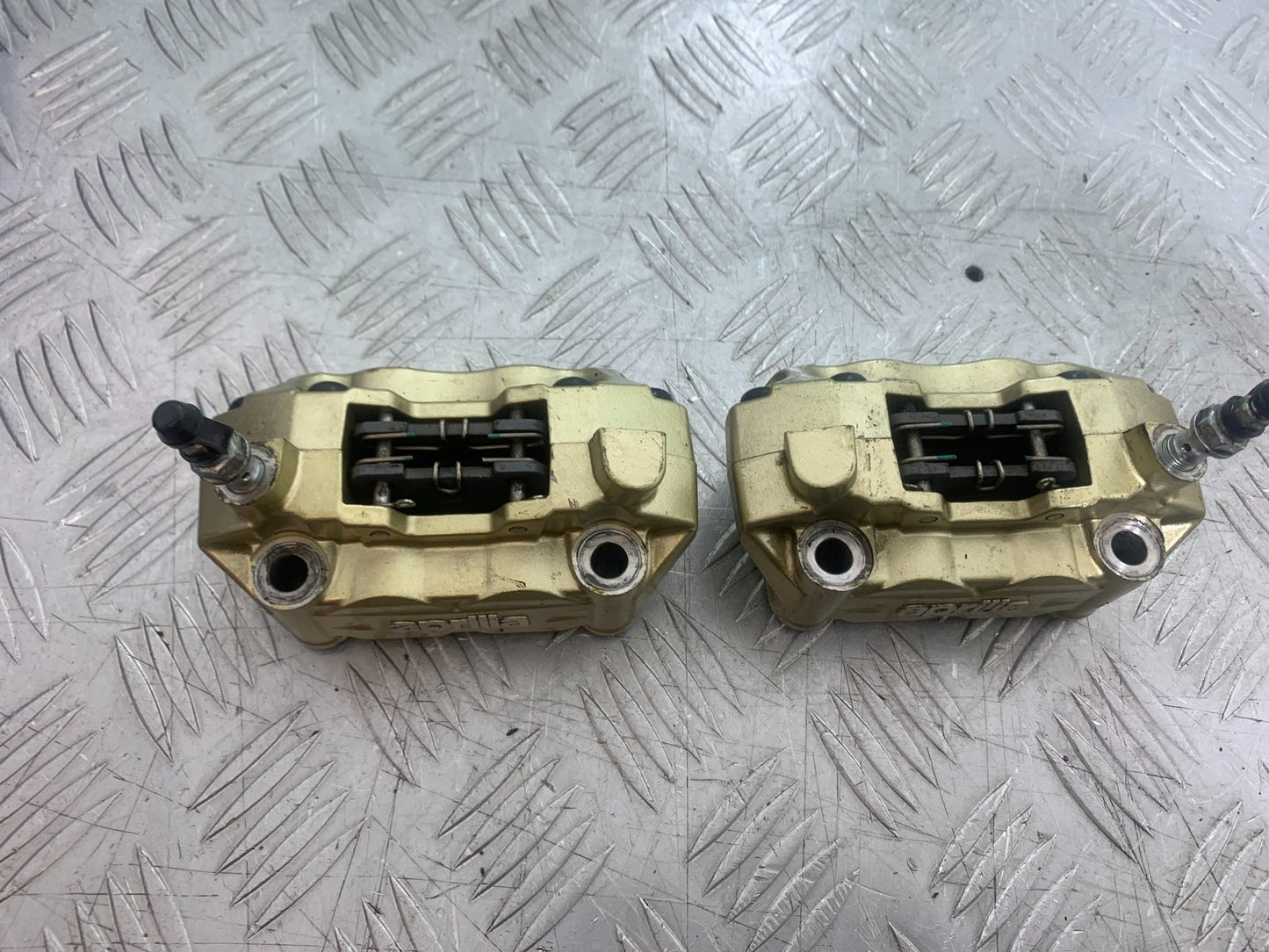 APRILIA SL750 SL 750 SHIVER FRONT BRAKE CALIPERS  YEAR 2008-2016 (CMB1242)