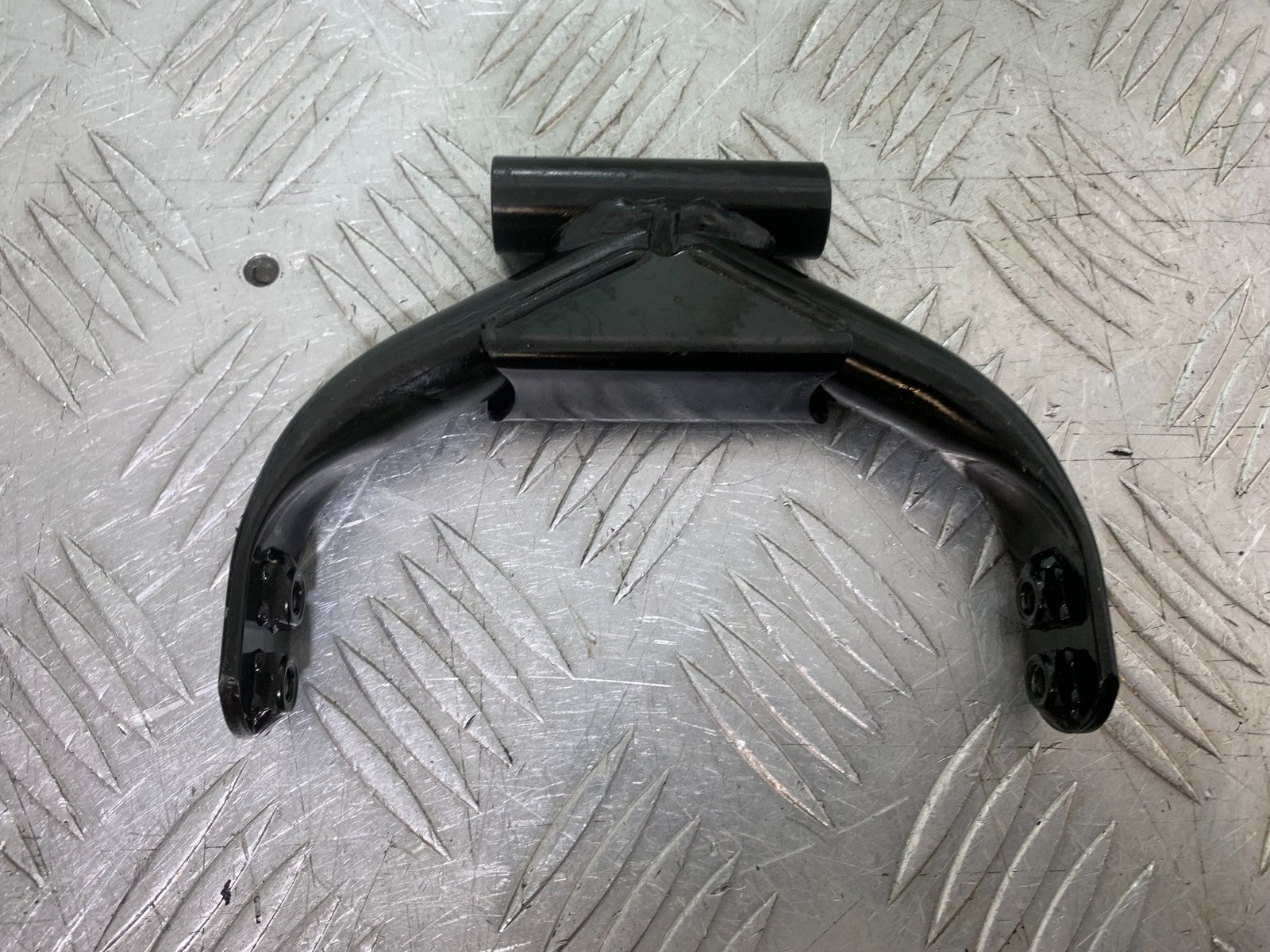 TRIUMPH TRIDENT 660 TANK BRACKET  YEAR 2021-2024 (CMB1295)