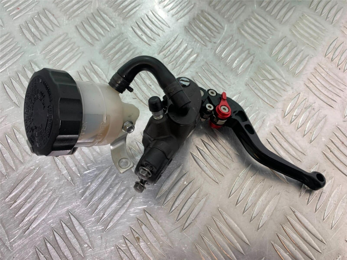 SUZUKI GSXR1000 GSXR 1000 FRONT BRAKE MASTER CYLINDER  2009-2016 (CMB1049)