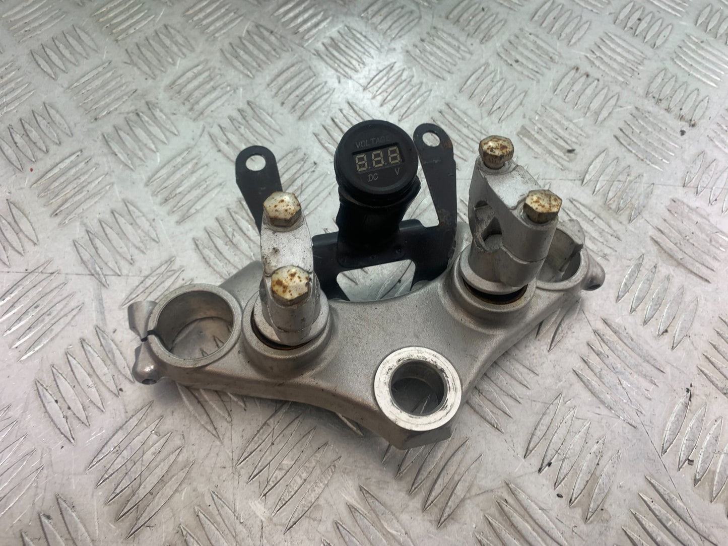 YAMAHA XV535 XV 535 VIRAGO TOP YOKE  YEAR 1994-02 (CMB1162)