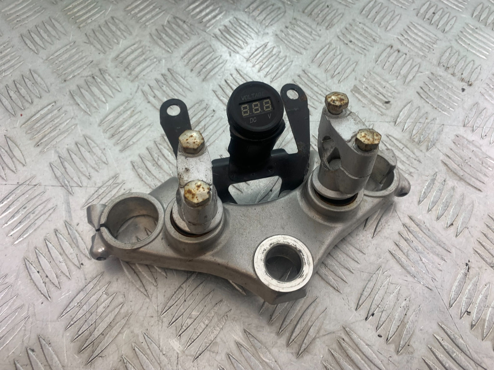 YAMAHA XV535 XV 535 VIRAGO TOP YOKE  YEAR 1994-02 (CMB1162)
