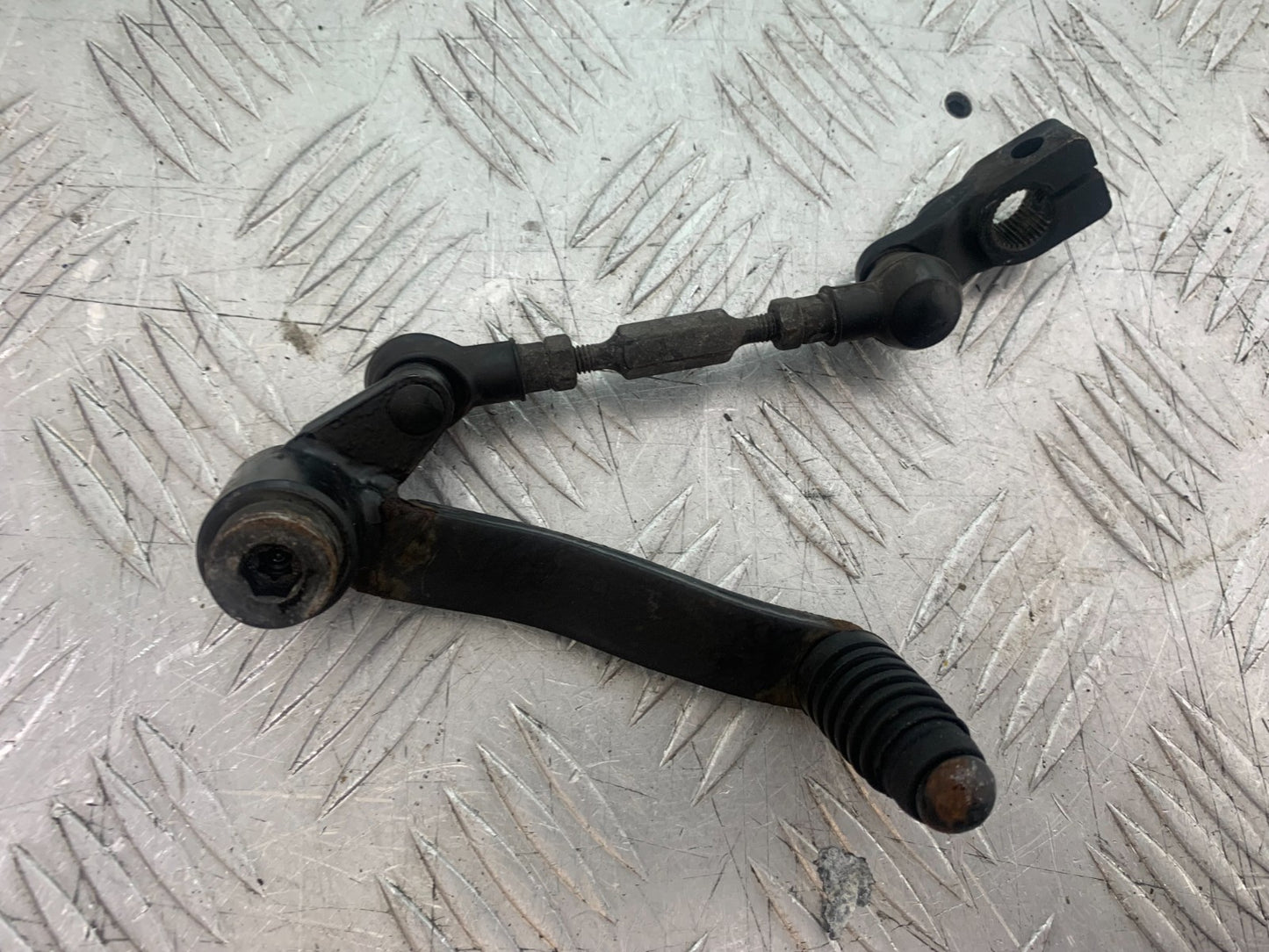 ROYAL ENFIELD HIMALAYAN 411 GEAR LEVER YEAR 2018-2023 (CMB1322)