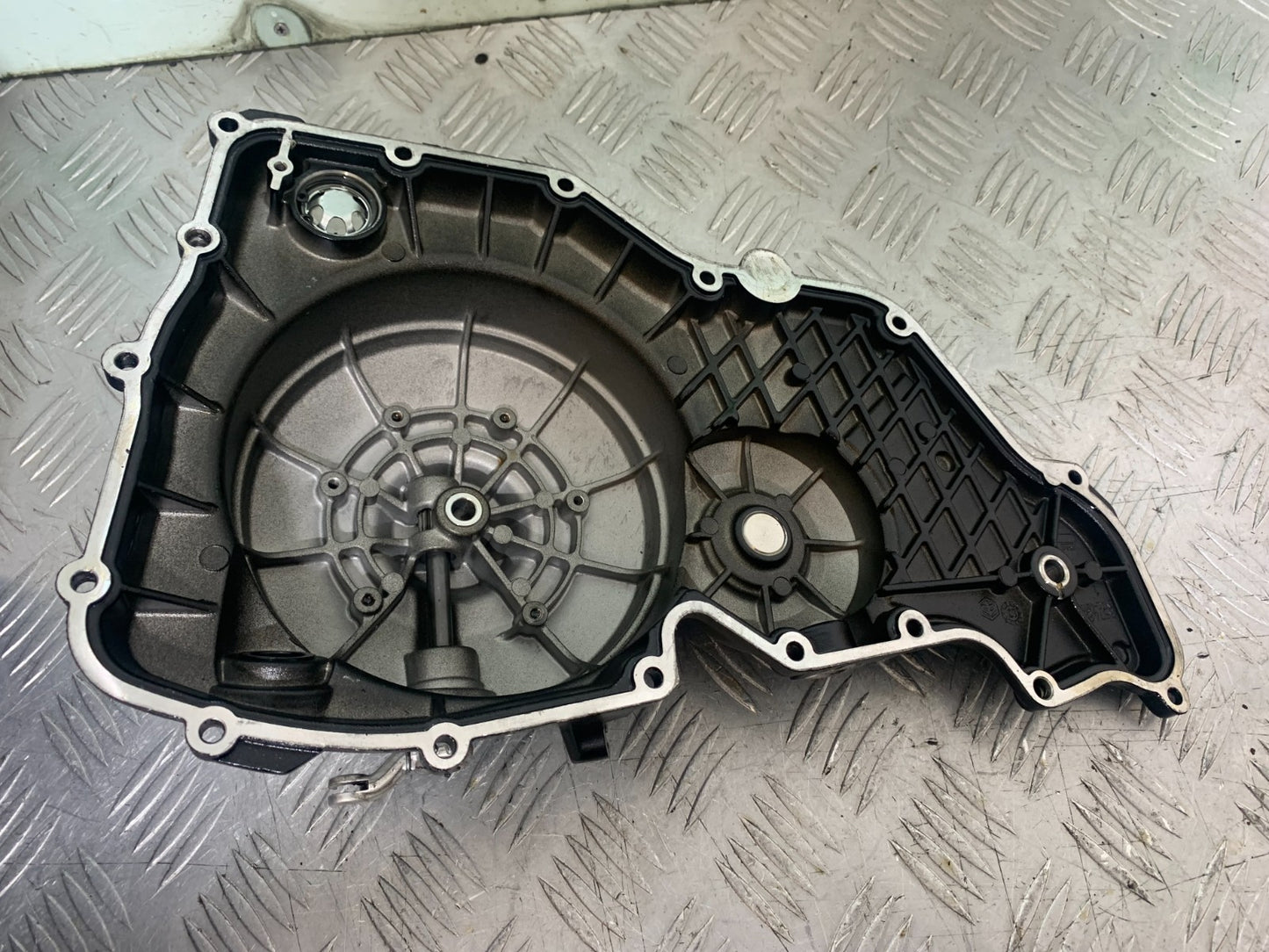 APRILIA TUONO 1000 V4R CLUTCH COVER  YEAR 2011-13  (CMB1316)