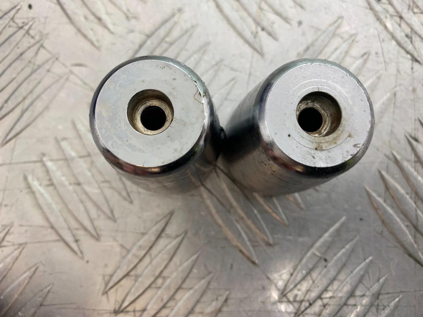 PIAGGIO VESPA GT125 L BAR END WEIGHTS   YEAR 2003 (CMB1300)