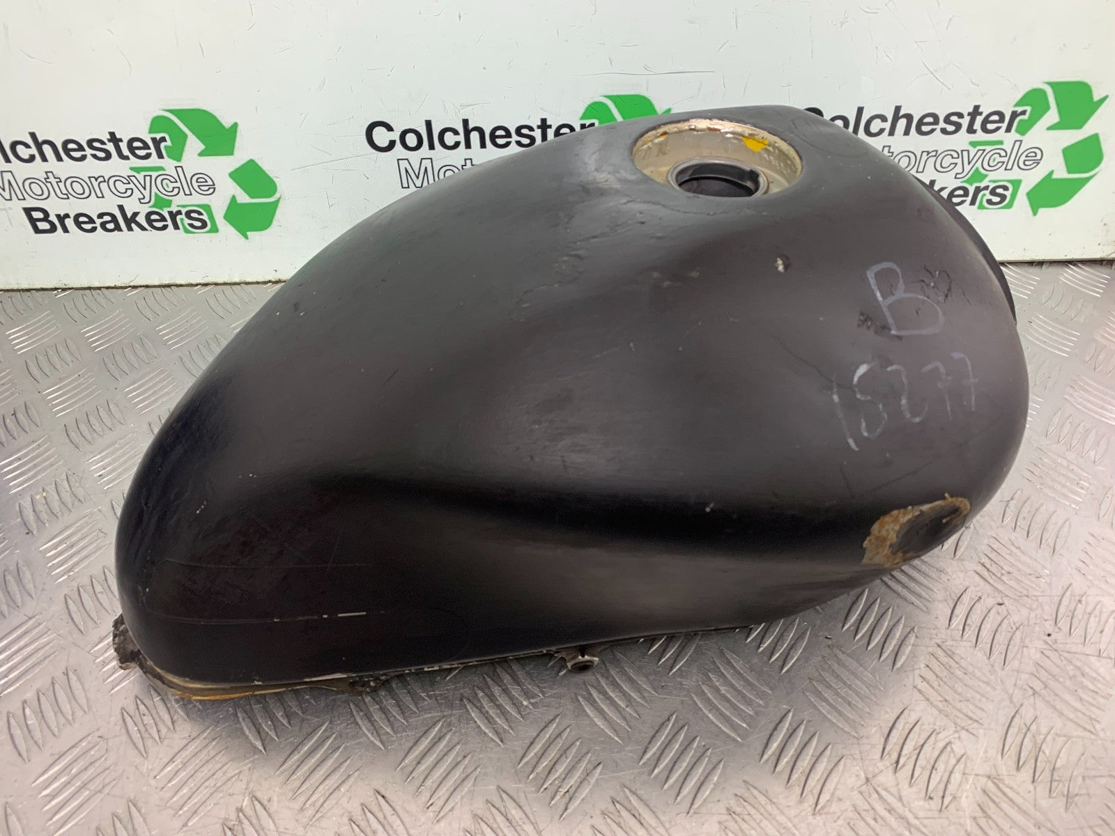 HONDA CB600 CB 600 HORNET PETROL TANK   YEAR 1998-2002 (CMB1297)