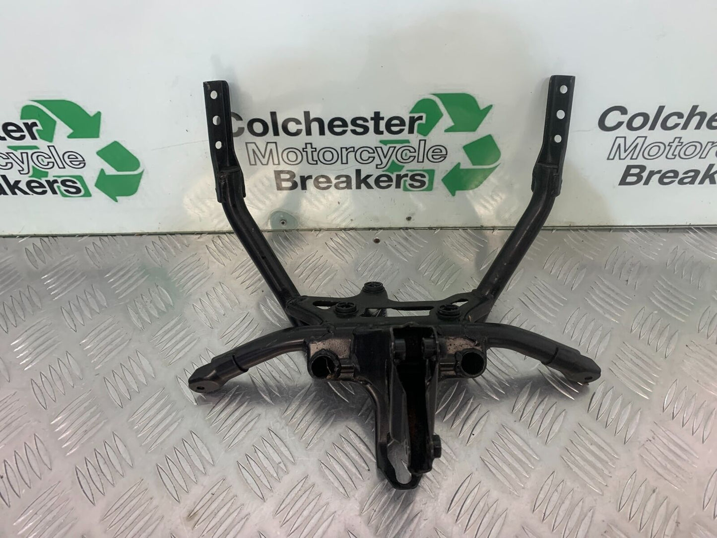 TRIUMPH 955I SPRINT RS FAIRING BRACKET  YEAR 1999-04 (STOCK 989)