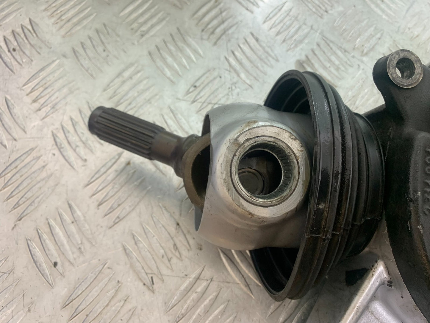 BMW R850 R R850R REAR DIFF   YEAR 1994-2002 (CMB1170)