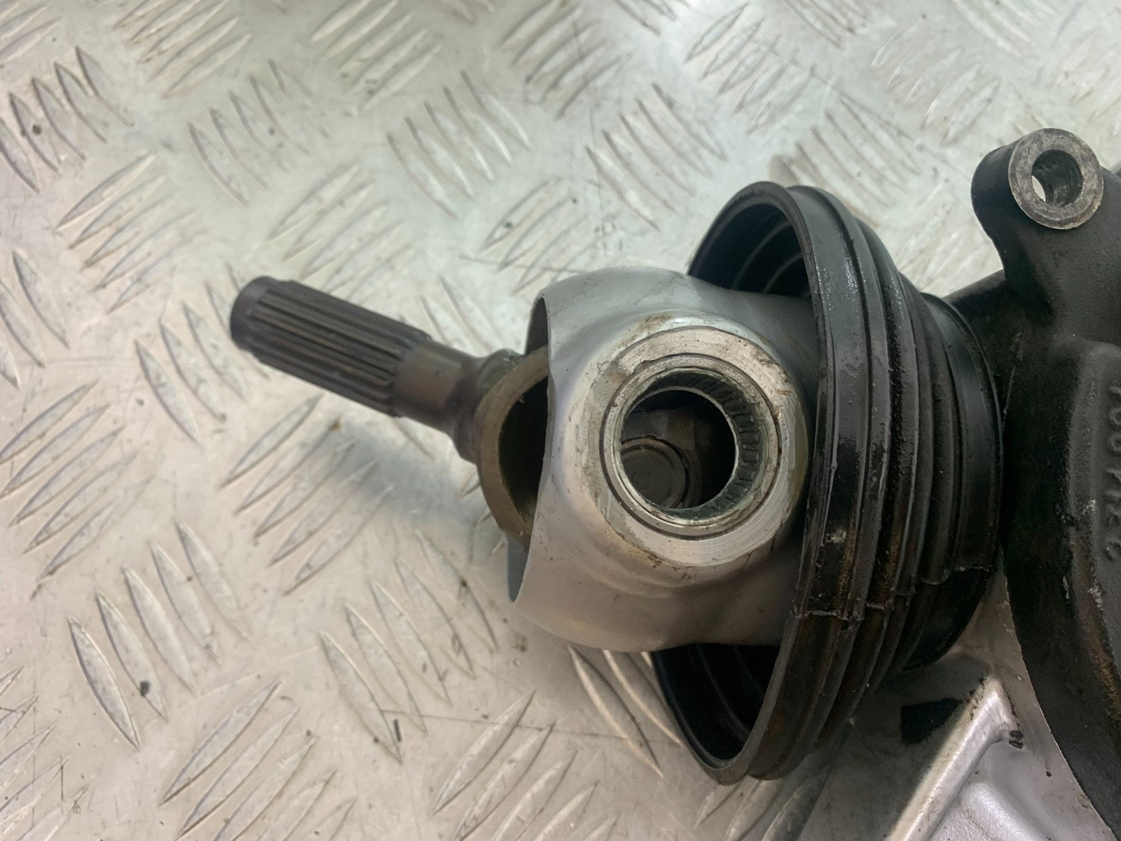 BMW R850 R R850R REAR DIFF   YEAR 1994-2002 (CMB1170)