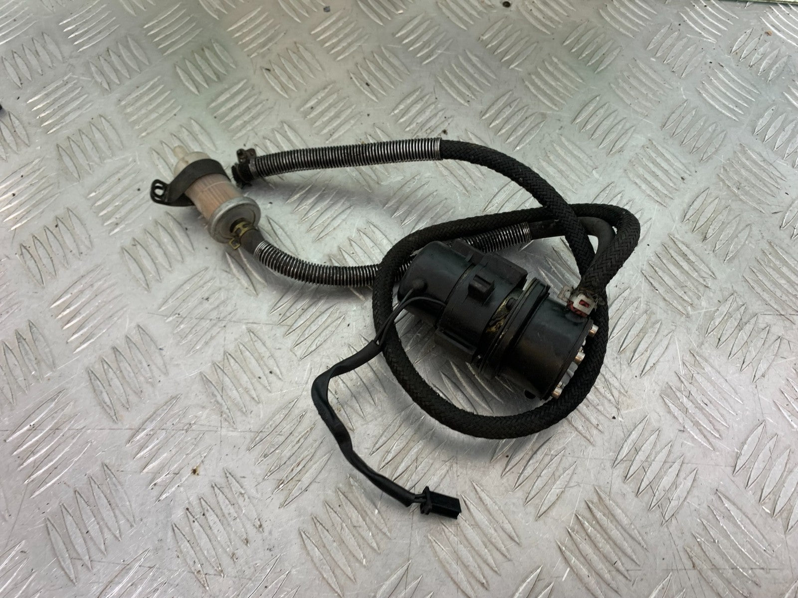 YAMAHA XV1100 XV 1100 VIRAGO PETROL PUMP  1990-1999 (CMB1190)