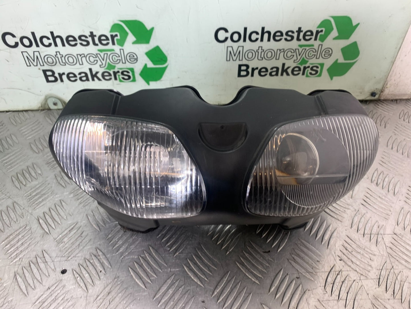 SUZUKI SV650 SV 650 mk1 HEADLIGHT  YEAR 1999-2002 (CMB1208)