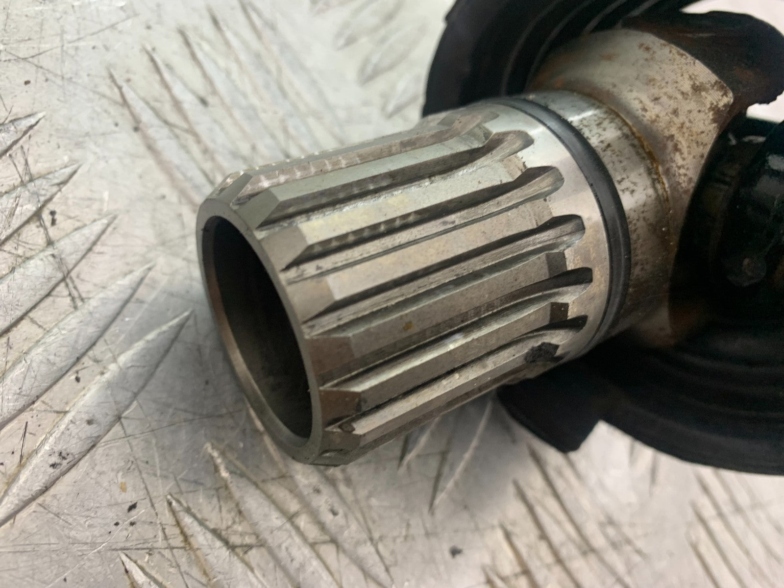 KAWASAKI GTR1400 GTR 1400 DRIVESHAFT YEAR 2007-2009 (CMB1306)