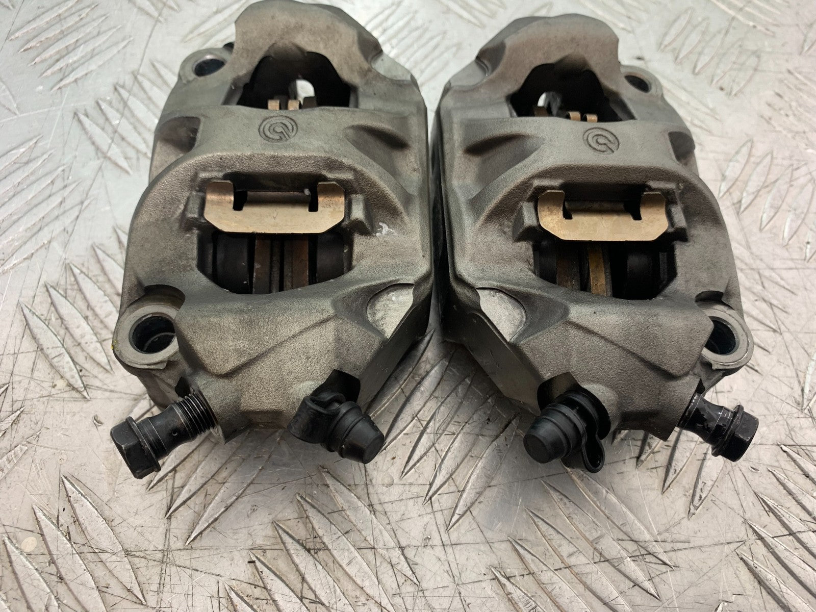 KTM 1290 SUPER DUKE R BREMBO FRONT BRAKE CALIPERS  YEAR 2020-2024 (CMB1272)