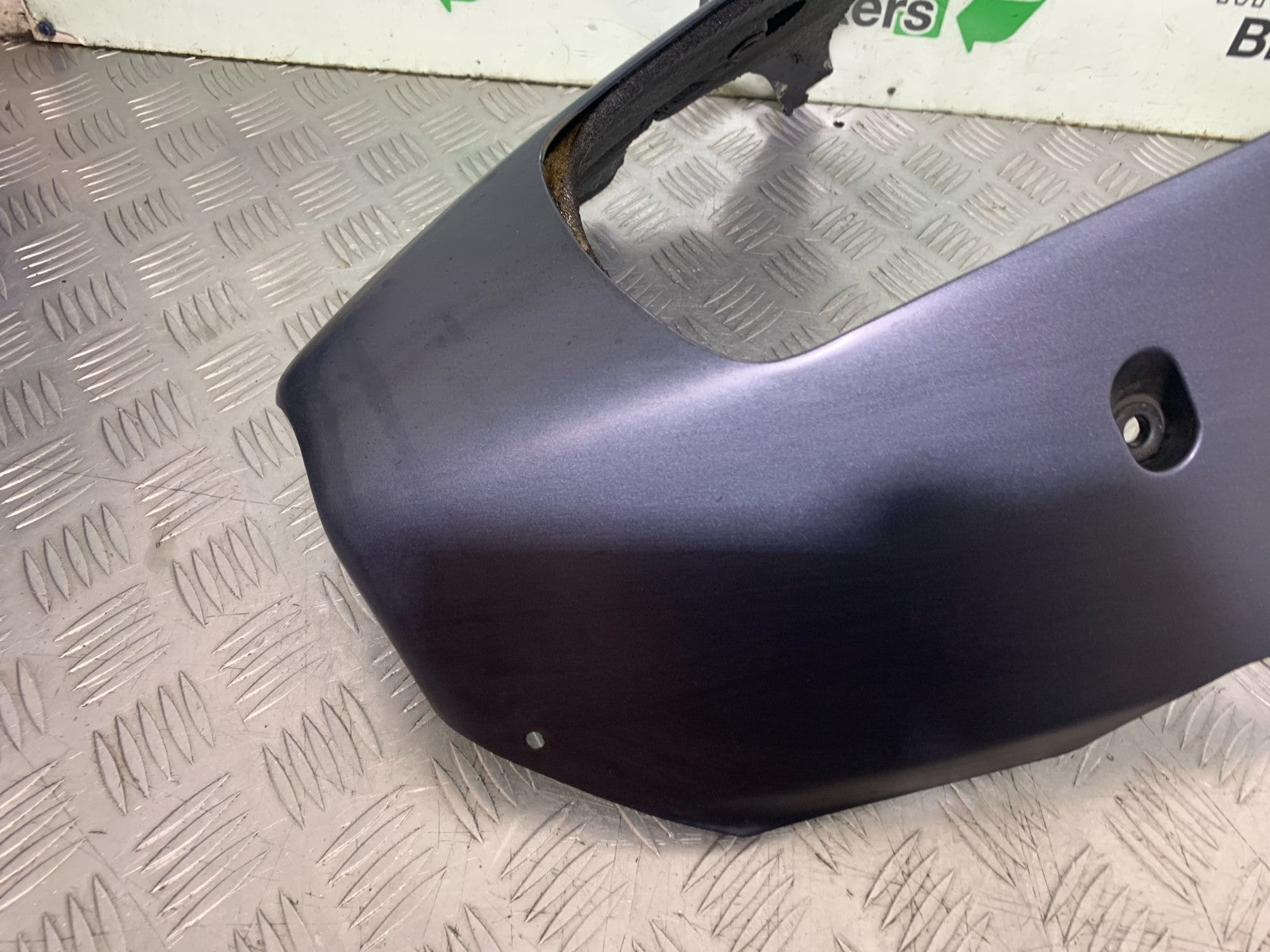 KAWASAKI ZX9R ZX9 R BELLYPAN  YEAR 1998-1999 (CMB1329)