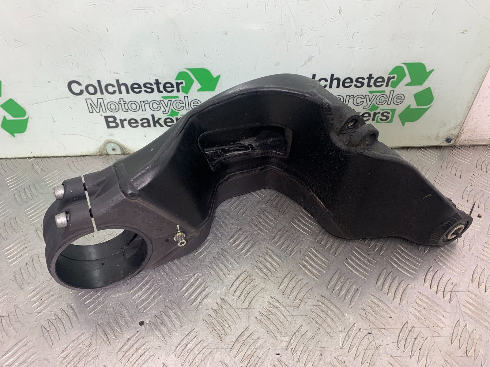 DUCATI 1198 S SWINGARM YEAR 2009-2011 (CMB1219)