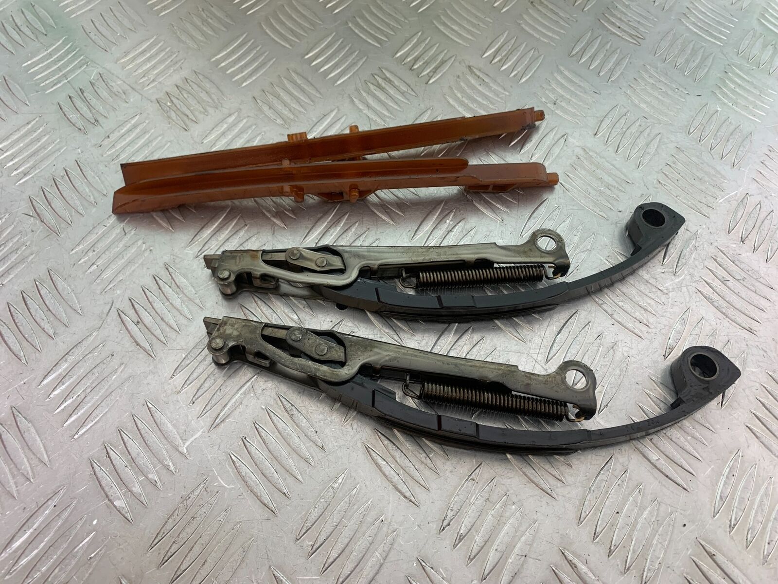 HONDA VFR1200 VFR 1200 FA CAM CHAIN GUIDES  YEAR 2010-11 CMB1088)