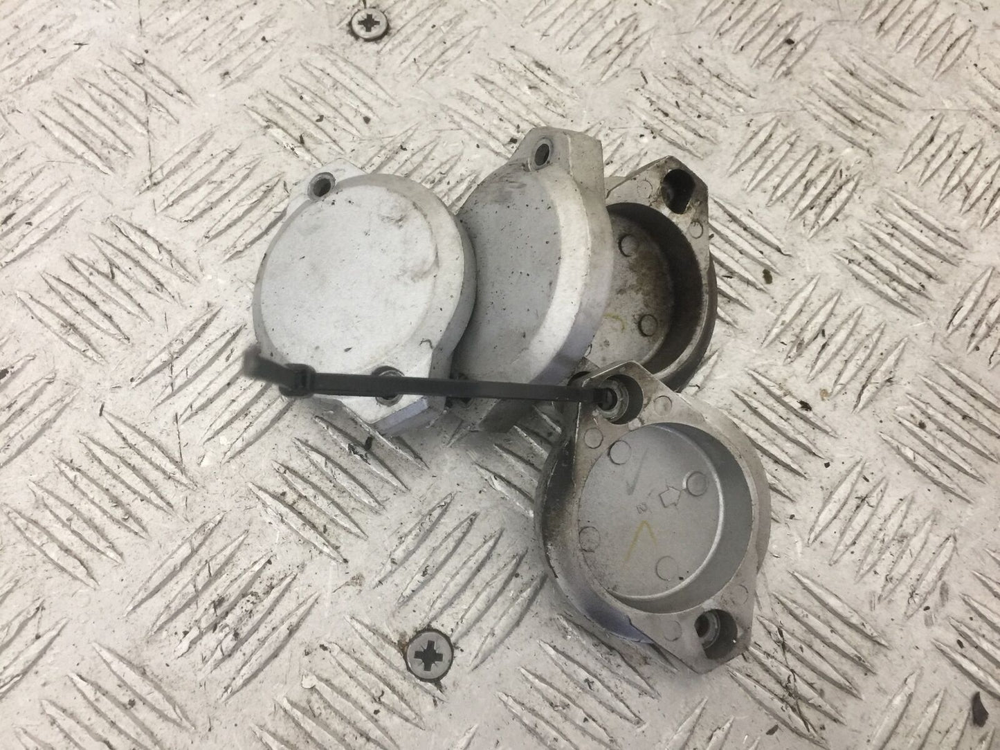 YAMAHA FZS600 FAZER 600 4X CYLINDER HEAD SIDE COVERS  YEAR 1998-2001 (STOCK 844)