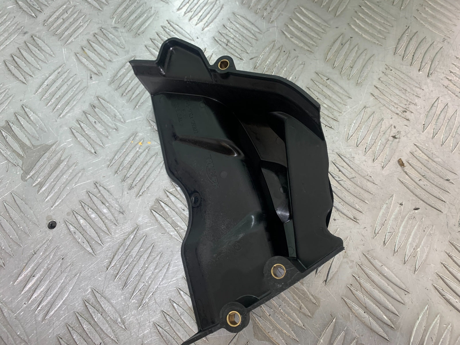 TRIUMPH TRIDENT 660 SPROCKET COVER  YEAR 2021-2024 (CMB1148)
