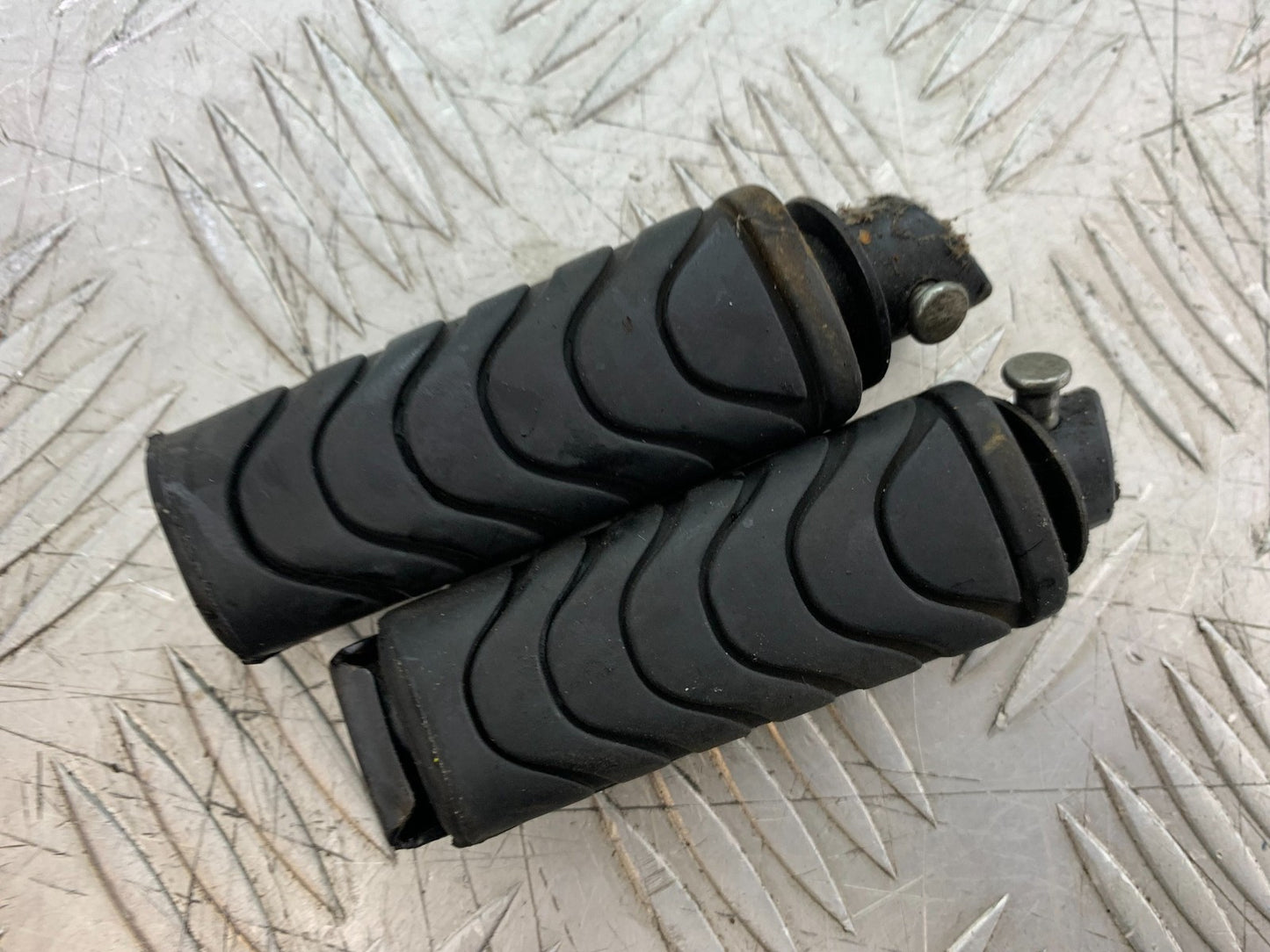 HONDA NSC110 VISION FOOTPEGS  YEAR 2017-2020 (CMB1249)
